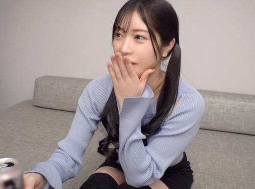 潮吹きスプラッシュ！長身でスレンダーボディのコスプレイヤー「かれんちゃん 26歳」潮吹き体質だった！