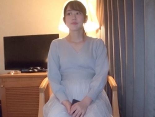 アイドルフェイスのコンカフェ嬢が規約違反でオーナーに生パコされる！太客との不適切な関係がバレテしまう「みき22歳」！