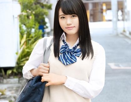 制服ＪＫ中出し！Ｆカップ巨乳「まどかちゃん」に童貞君の筆おろしをお願いしてみました！