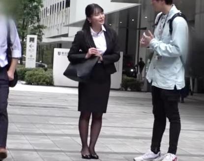 お金に困っているZ世代女子を謝礼で釣る企画！推定Ｈカップ巨乳「さらさん 22歳 ＯＬ」実は社内の男を喰いまくる隠れヤリマン