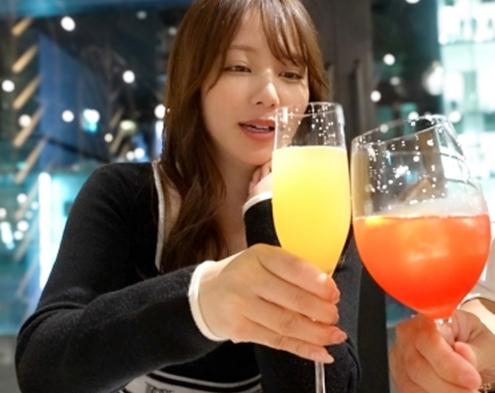 肉食系美人妻の生ハメＮＴＲ！マチアプで男を漁る「さくらさん 30歳」旦那の粗チンじゃ満足出来ない、性欲が強い奥さん！