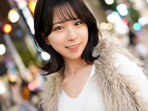 京都生まれの劇団員のお姉さんがＡＶ体験撮影！小動物系美少女「あかりちゃん 23歳」は、オナニーは毎日するそうです！