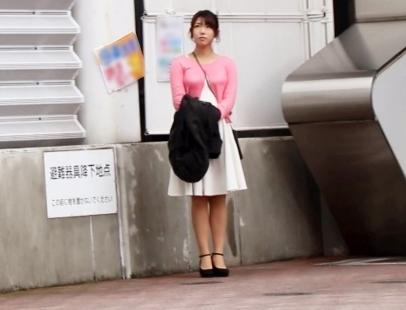 全国エロ人妻ドキュメント！埼玉県上尾市在住の「みおさん 29歳」外国人の旦那さんと上手くいっておらず離婚寸前とか！