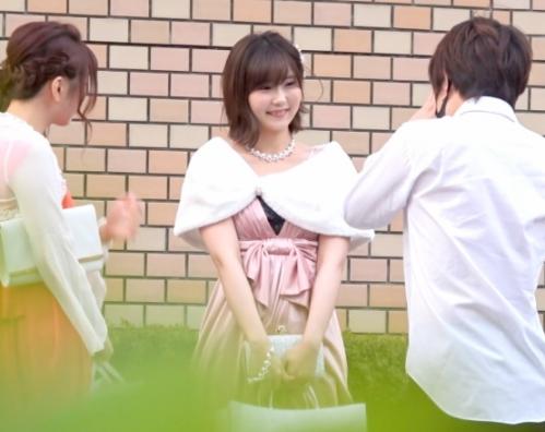 ドレス美女ナンパ中出し！友人の結婚式帰りの「りなさん24歳」にドレス雑誌のモデルをお願いしました！
