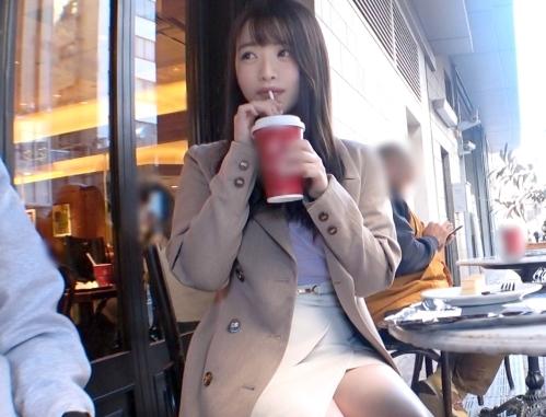 スタイル抜群の看護師さんがＡＶ体験撮影！「ひなさん 25歳」は、ＡＶに出演している自分の姿を見てみたくて応募！