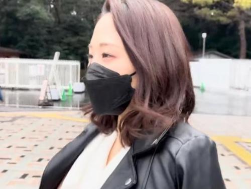 渋谷で取材と称して声をかけた「こうさん 32歳 人妻」ジムに行く途中だったので同行させてもらった！