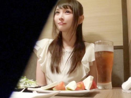 お金大好きＰ活美少女と、お金にしか取り柄のないオジサンのハメ撮り映像！高額パパ活女子の「なおちゃん 学生」