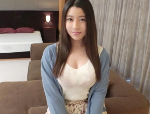 デパートで働く美人店員さんがＡＶ体験撮影！笑顔が素敵な清楚系女子「佳澄さん22歳」だいぶ性欲を溜めこんでいるご様子です