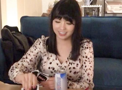 ヤリ部屋セックス隠し撮り！推定Ｊカップ爆乳の「アリスちゃん 21歳 学生」連れが寝込んだ隙に、こっそりエッチ！
