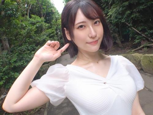 元グラビアアイドルがＡＶ体験撮影！Ｇカップ巨乳「雫葉さん 24歳」は、セックスしている所を見られたい願望があるそうです！
