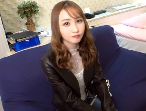 完璧ボディの「ゆなちゃん」の浮気中出しセックス！彼氏にバイトと嘘をつき、彼氏の友達とラブホイン！