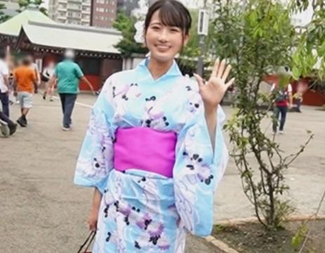 サークルの男を喰いまくる女子大生の「まやちゃん 21歳」今日は親友の彼氏とイチャラブ生ハメ！