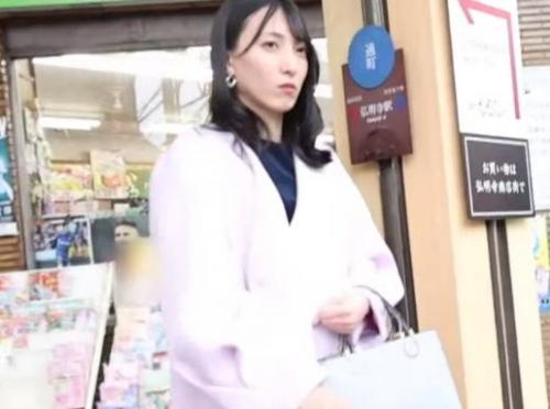 全国エロ人妻・横浜市南区！スレンダーボディ美人妻「みほのさん 28歳」は男の人にガツガツ来られたいそうです！