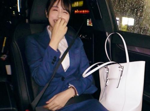 一般素人女性募集！スーツ姿でやって来た「りこさん 25歳 医療器具販売営業」が仕事とプライベートのストレスをＳＥＸで発散