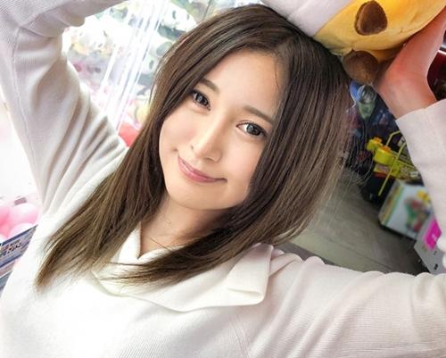 めちゃ可愛い 素人娘中出し！23歳の美少女「れんちゃん」と横浜でデート、熱が冷めないうちにホテルへ誘う！