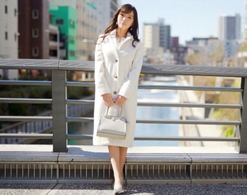 エロチックなオーラが溢れるＡＶ女優「真木今日子」がラグジュＴＶに登場、洗練されたテクニック男を魅了する！