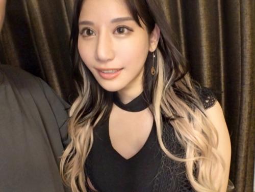 浅草でナンパをしていると一際目立つお姉さんを発見！おっぱいも大きくお尻もキレイな「かなさん 25歳」