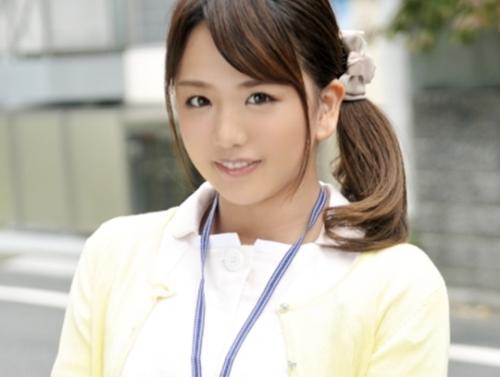 激カワ看護師・中出し性交！美巨乳美尻ナース「りささん 25歳」が患者さんと生でパコパコ！