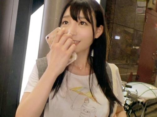 専門学生ナンパ！推しに弱い小動物系の可愛さがある「りさちゃん 20歳」以外にもセフレが２人もいるとか！