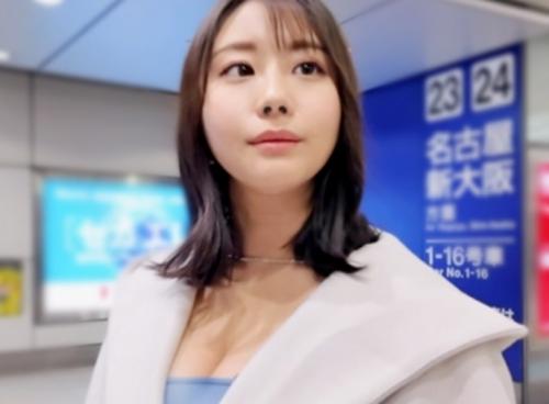 巨乳人妻の不倫生ハメ性交！名古屋から出張で東京に来た「あすな 27歳」久々の再会に会話も弾む！