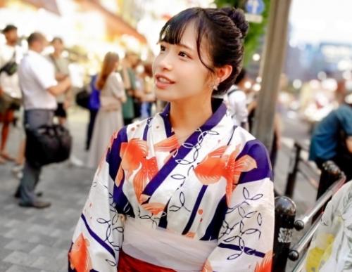 令和のスケベ女子！無邪気であざといコンカフェ嬢「はなちゃん 21歳」性欲が強くオジをとりこにする！
