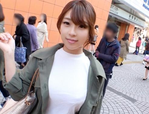 英語で話しかけナンパ！英語で話しかえると案外立ち止まってくれる、Ｅカップおっぱいの「つばさちゃん 26歳」にインタビュー