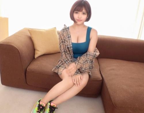 楽しい事とセックスが大好きな女子大生がＡＶ体験撮影！こぼれる巨乳「のあちゃん 23歳」