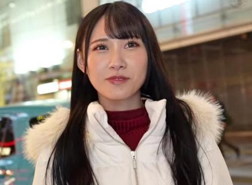 彼女が彼氏の前で寝取られる企画！アイドルフェイスの	「りかちゃん 19歳」が彼氏の前で発情しまくる！