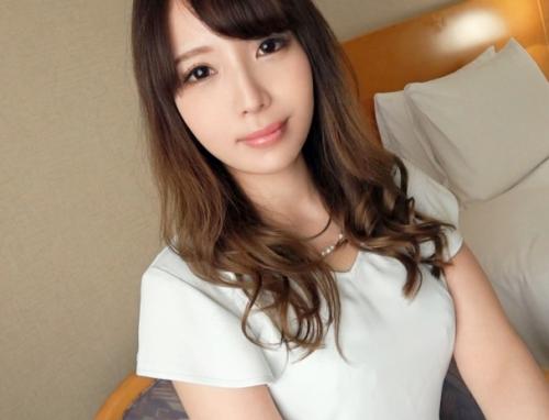 美人看護師さんがＡＶ体験撮影！「柚香さん 35歳 人妻」仕事のストレスで買い物依存症になり、カードの利用額が大変な事に！