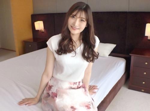 長身でスレンダーで巨乳、三十路の人妻さんがＡＶ初撮影！「あんなさん 31歳 専業主婦」はフェラが好き！