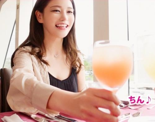 長身巨乳美女・中出し性交！恋人代行サービスを利用しやって来たのは、爆乳スレンダラスなモデル体型の「メアリちゃん 27歳」