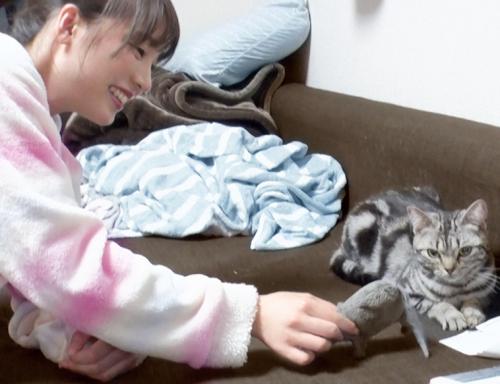 専属女優【鈴村あいり】一ヶ月間完全密着！彼女は何を考え、何をもってＡＶ女優をやるのか、その生き方を徹底調査！
