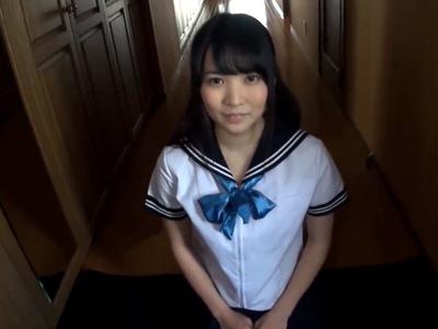 扉を開けると待っていたのは純真JK…洗っていない汚チンポも嫌な顔せずしゃぶってくれる神裏ソープ