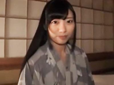 温泉旅行で黒髪ロングの清楚系美少女を浴衣のまま和室でハメ倒す！