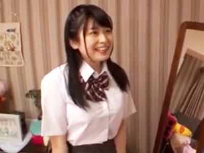 家の中でデカ尻を見せつける無防備な娘にブルマフェチの父が発情してしまい近親パコ