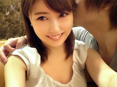 美少女のエッチな素顔があらわになる密着イチャイチャハメ撮りパコｗ