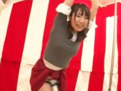 電マ当てられたままクイズ企画に挑戦→快感で思考停止しアクメ！罰ゲームで顔射パコｗ