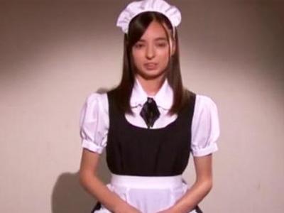 ご主人様にセクハラされ肉便器になるも感じてしまう叱られたがりのハーフメイド
