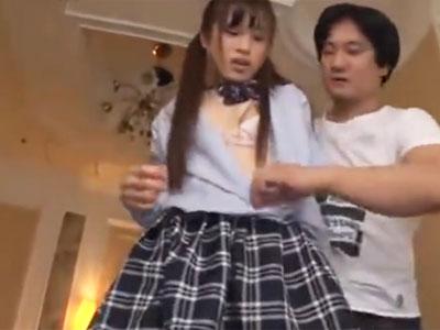 制服姿の美少女JKを半脱ぎさせてゴム無し生ハメ→種付け中出しバチキメ