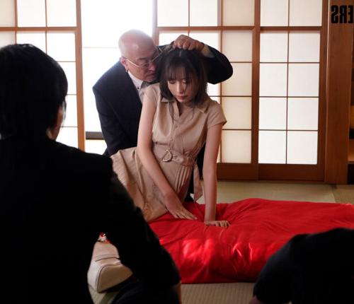 『どうだぁ、俺のチンポは大きいだろ！』【美女】嫌いな犯罪者に力づくで膣奥に生ハメされた美人！《強姦》