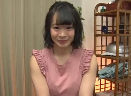 運動大好き童顔女子大生と平場でスポーツｗ