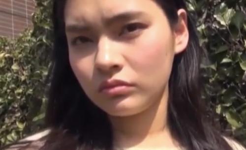 生意気小娘のエロい小遣い稼ぎでむっすりしながらも感じてしまうｗ