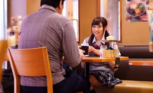 今どきの制服JKにお小遣いを渡してデートしてご飯たべてその後はホテルで...w