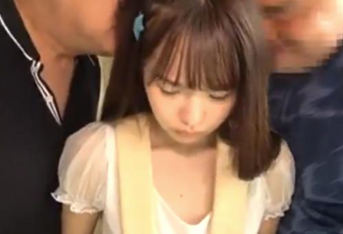 極・ロリ体型！ちっぱいパイパンが性の感度を上げイキ果てるｗ