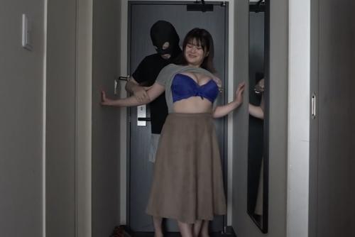 フェロモンたっぷりもっちりボディーの女子大生に中出しS○Xを決める！