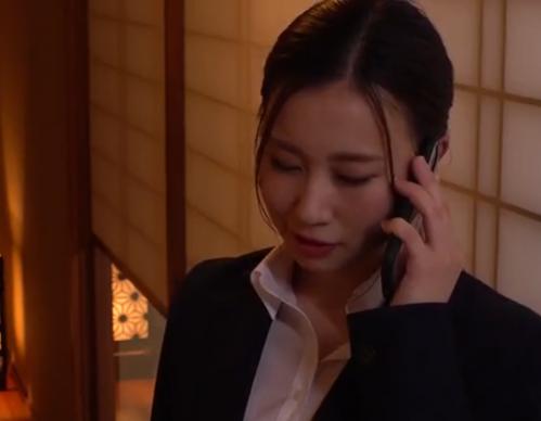 出張相部屋ＮＴＲ！年が親ほど離れた絶倫上司にＳ〇Ｘの虜にされてしまうｗ