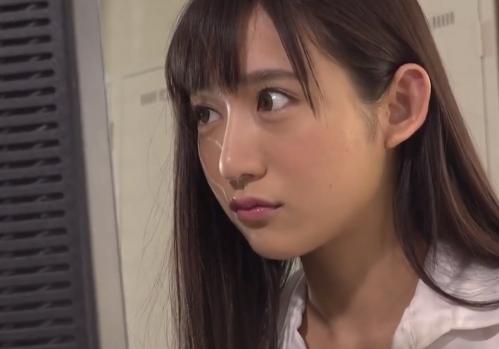 社内恋愛の末結婚をしたが巨根上司に家庭と膣をかき回されるw