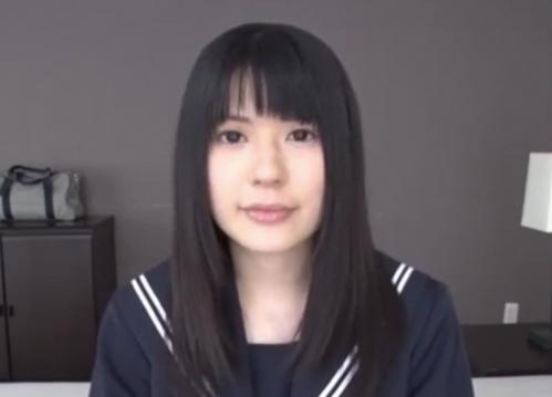 黒髪清純派！初体験は１１歳と噂の制服ＪＫとホテルＳ〇Ｘ！