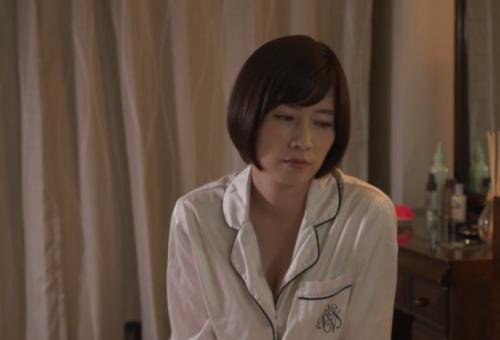 お父さんには言えないｗ美人義母とＳ〇Ｘ練習！
