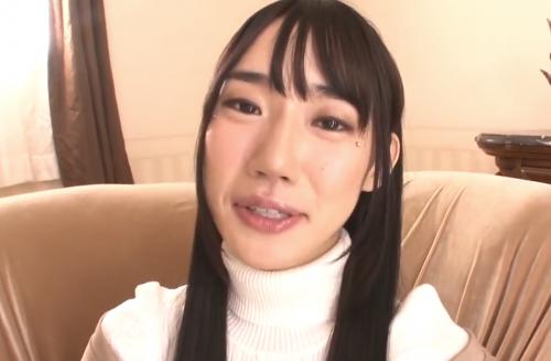親の望み通りに生きる事に疑問を感じた女子大生がプロの世界を体験ｗ